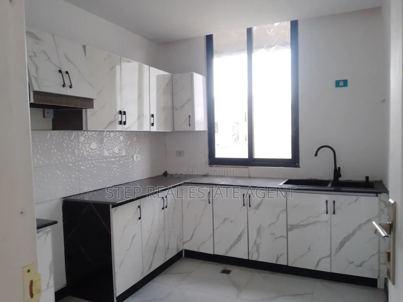 3bdrm Apartment in Bole for rent