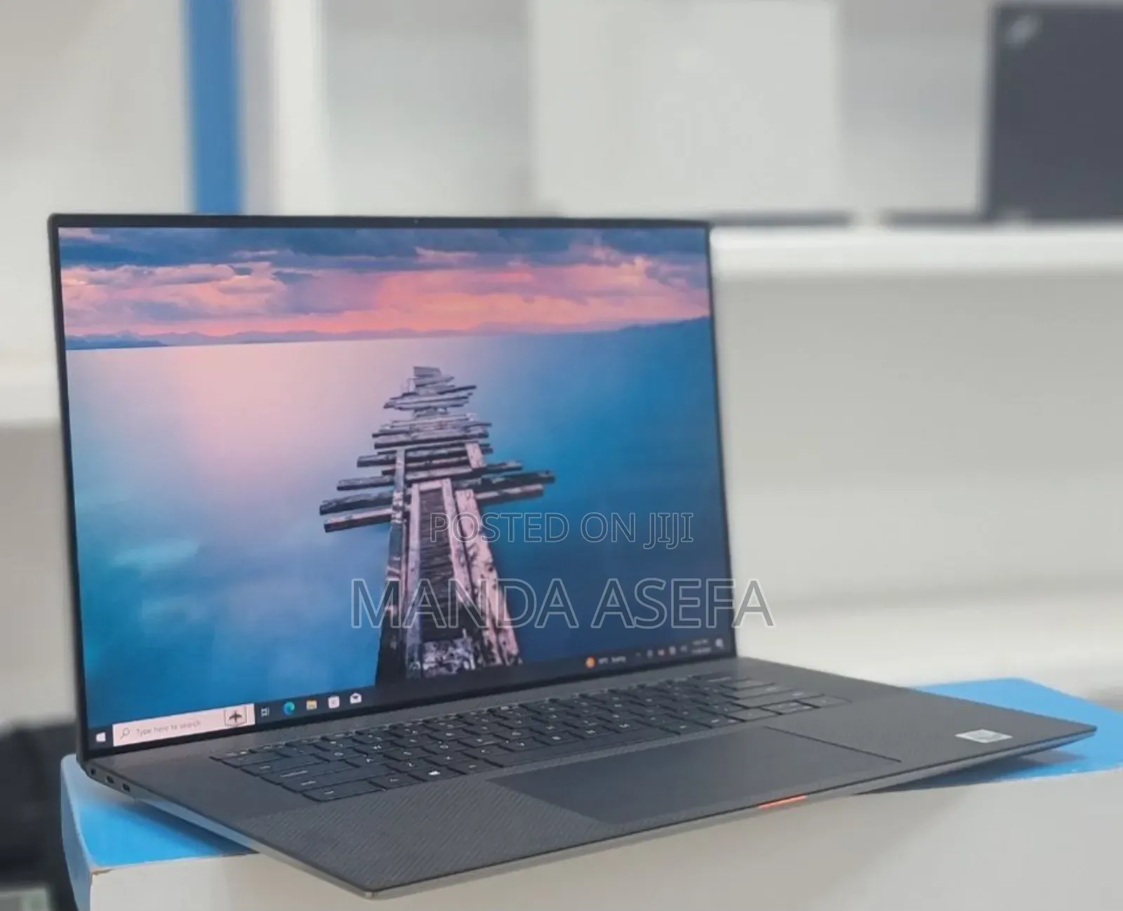 New Laptop Dell 16GB Intel Core I5 SSD 512GB