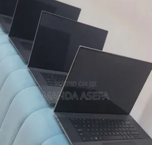 New Laptop Dell 16GB Intel Core I5 SSD 512GB