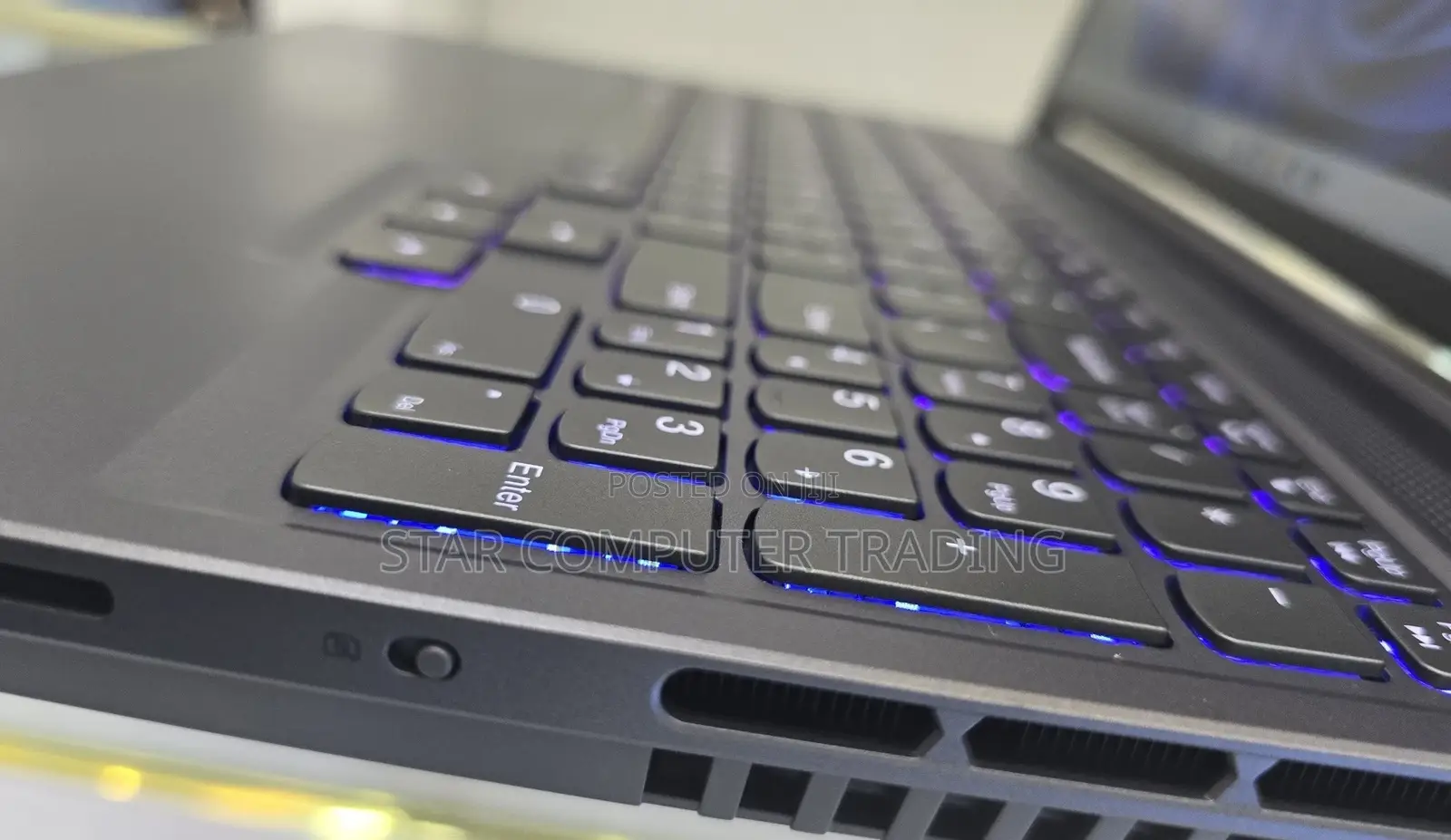 New Laptop Lenovo Legion 5 16GB AMD Ryzen 7 SSD 1T