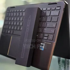 New Laptop HP Spectre 16GB Intel Core I7 SSD 512GB