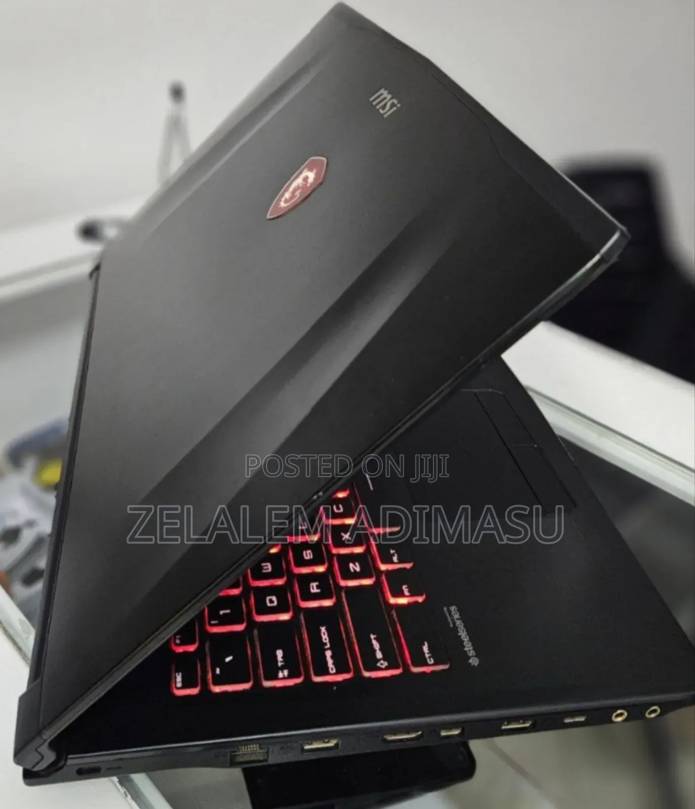 New Laptop MSI GF63 8GB Intel Core I7 SSD 256GB