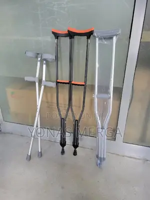 Bilateral Crutches¥0ክራንች፦Crutches፯፯kranchክራንች፣ዠcrutches