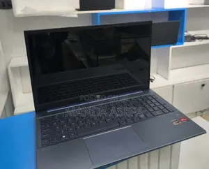 New Laptop HP Pavilion 15 16GB AMD Ryzen 5 SSD 512GB