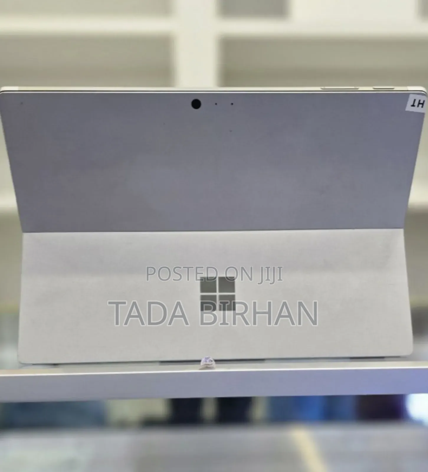 New Laptop Microsoft Surface 8GB Intel Core I5 SSD 256GB