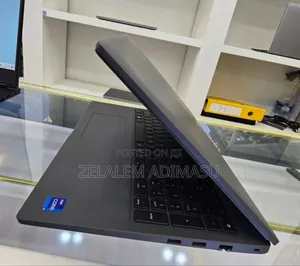 New Laptop Dell Latitude 5310 8GB Intel Core I7 SSD 256GB