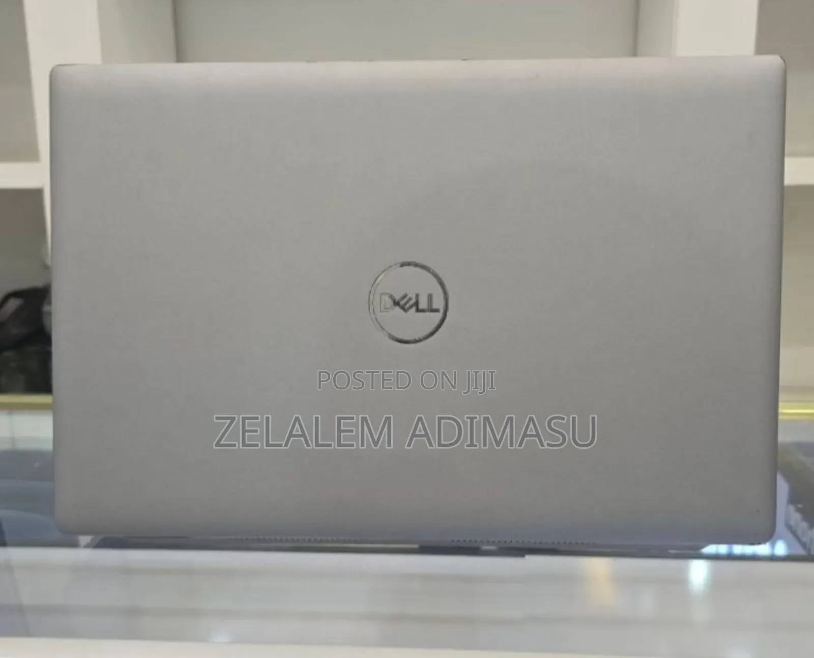 New Laptop Dell Precision 3541 16GB Intel Core I7 SSD 256GB