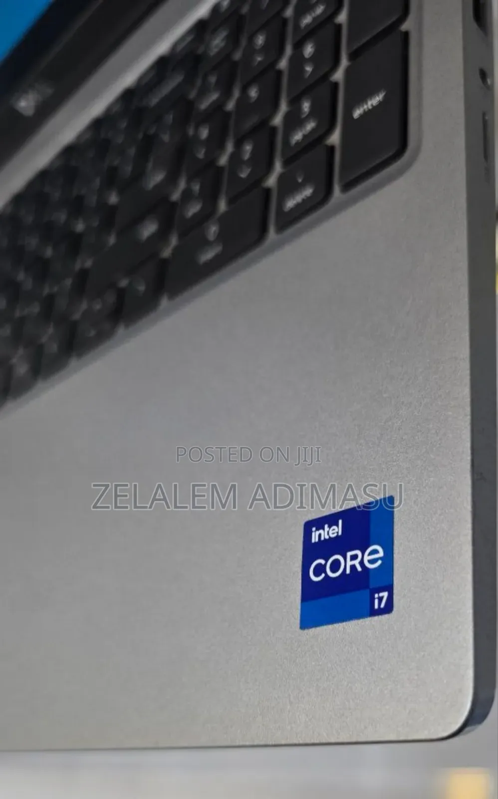 New Laptop Dell Precision 3541 16GB Intel Core I7 SSD 256GB