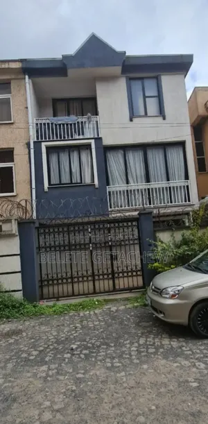 5bdrm House in Semit Fyelbet, G+2, Bole for sale