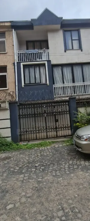 5bdrm House in Semit Fyelbet, G+2, Bole for sale