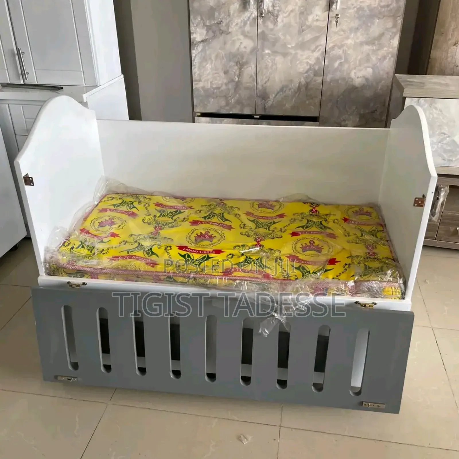 የልጆች አልጋ 60*120