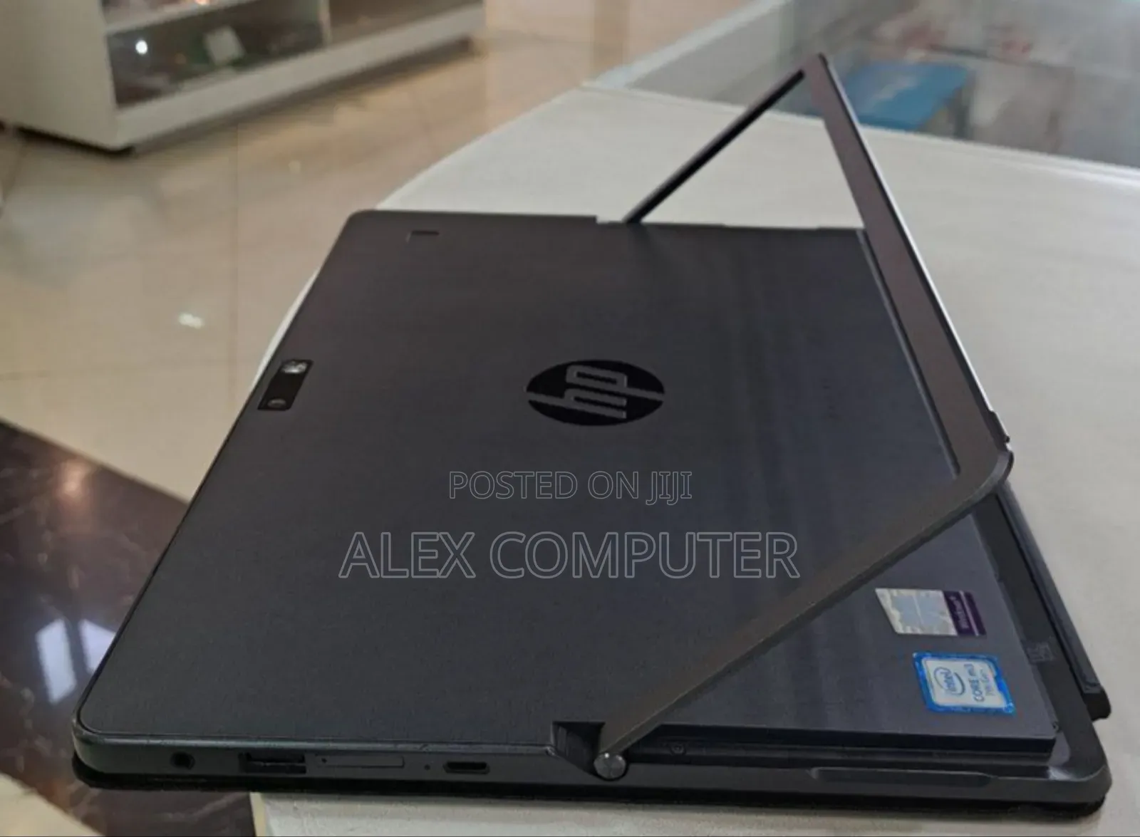 New Laptop HP X2 8GB SSD 128GB