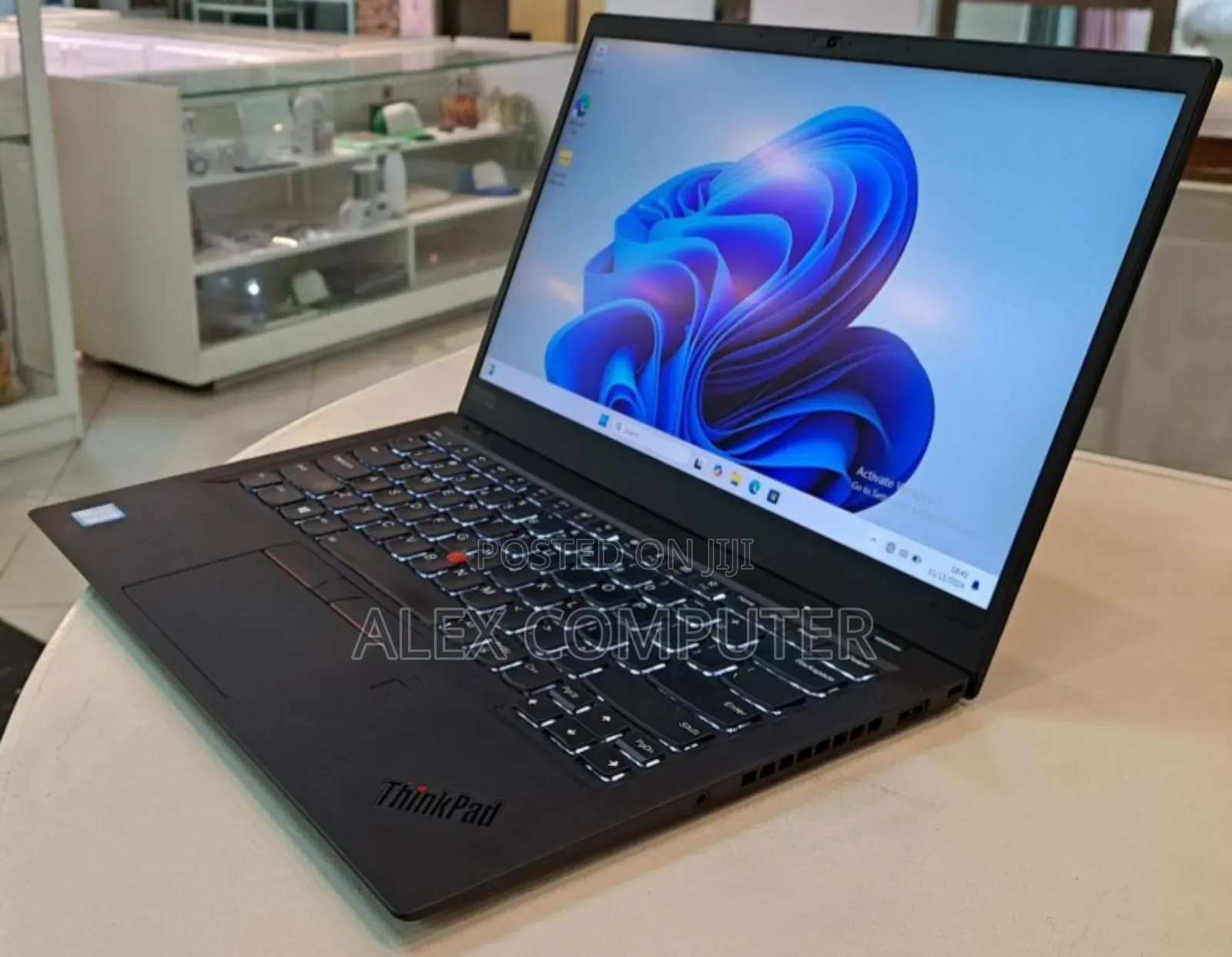 New Laptop Lenovo ThinkPad X1 Carbon 16GB Intel Core I7 SSD 512GB