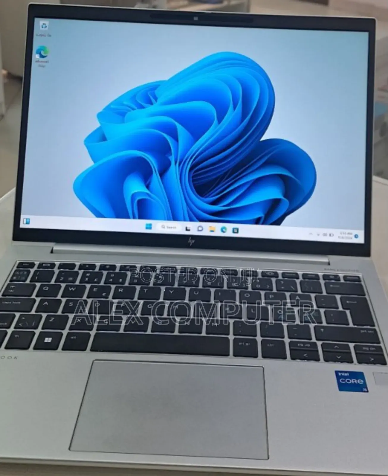 New Laptop HP EliteBook 830 G9 16GB Intel Core I5 SSD 512GB