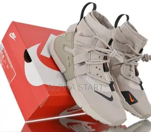 Photo - Nike Air Huarache Gripp ‘Desert Ash’ Shoes