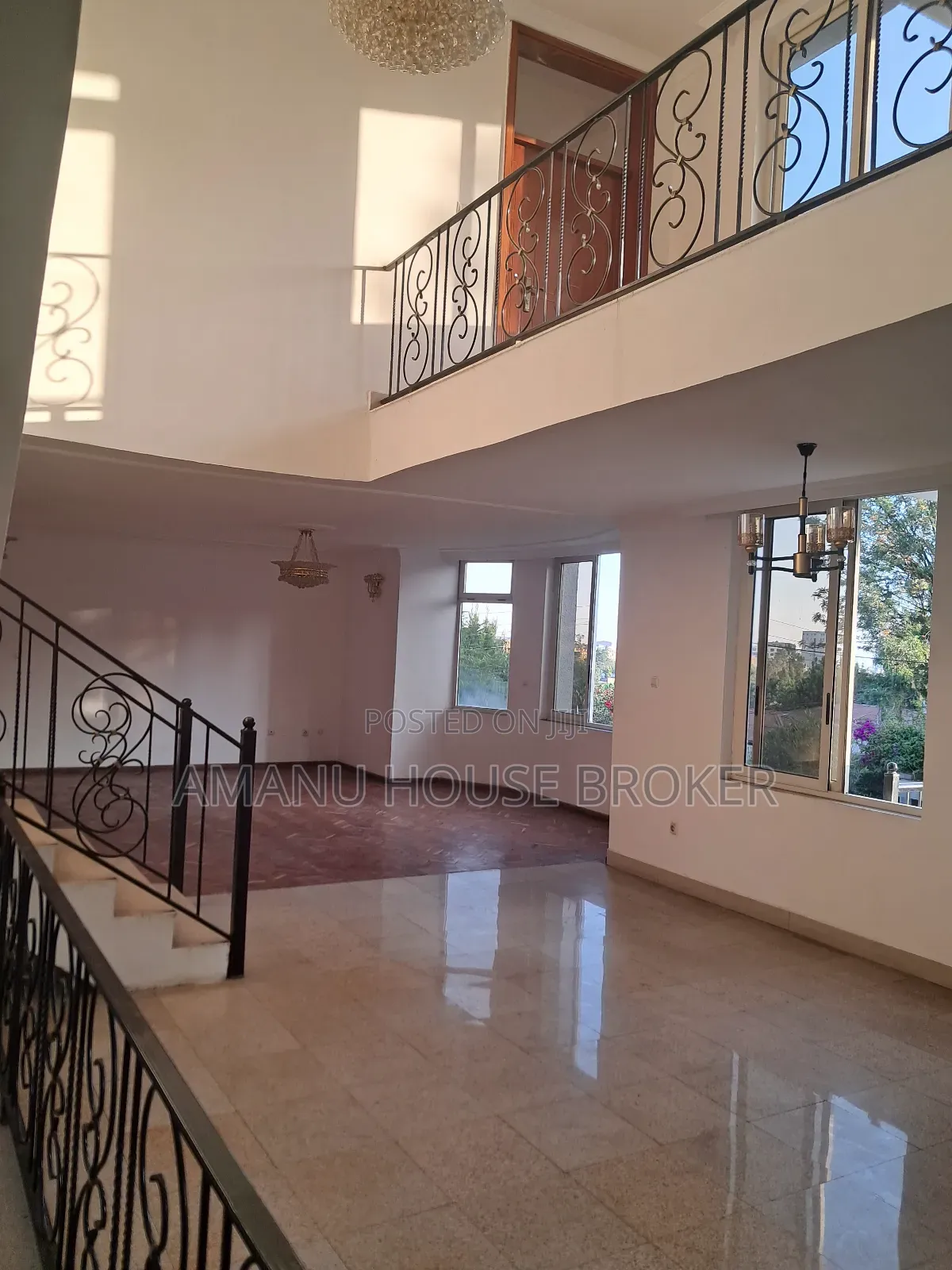 8bdrm House in For The Embassy, Yeka for rent