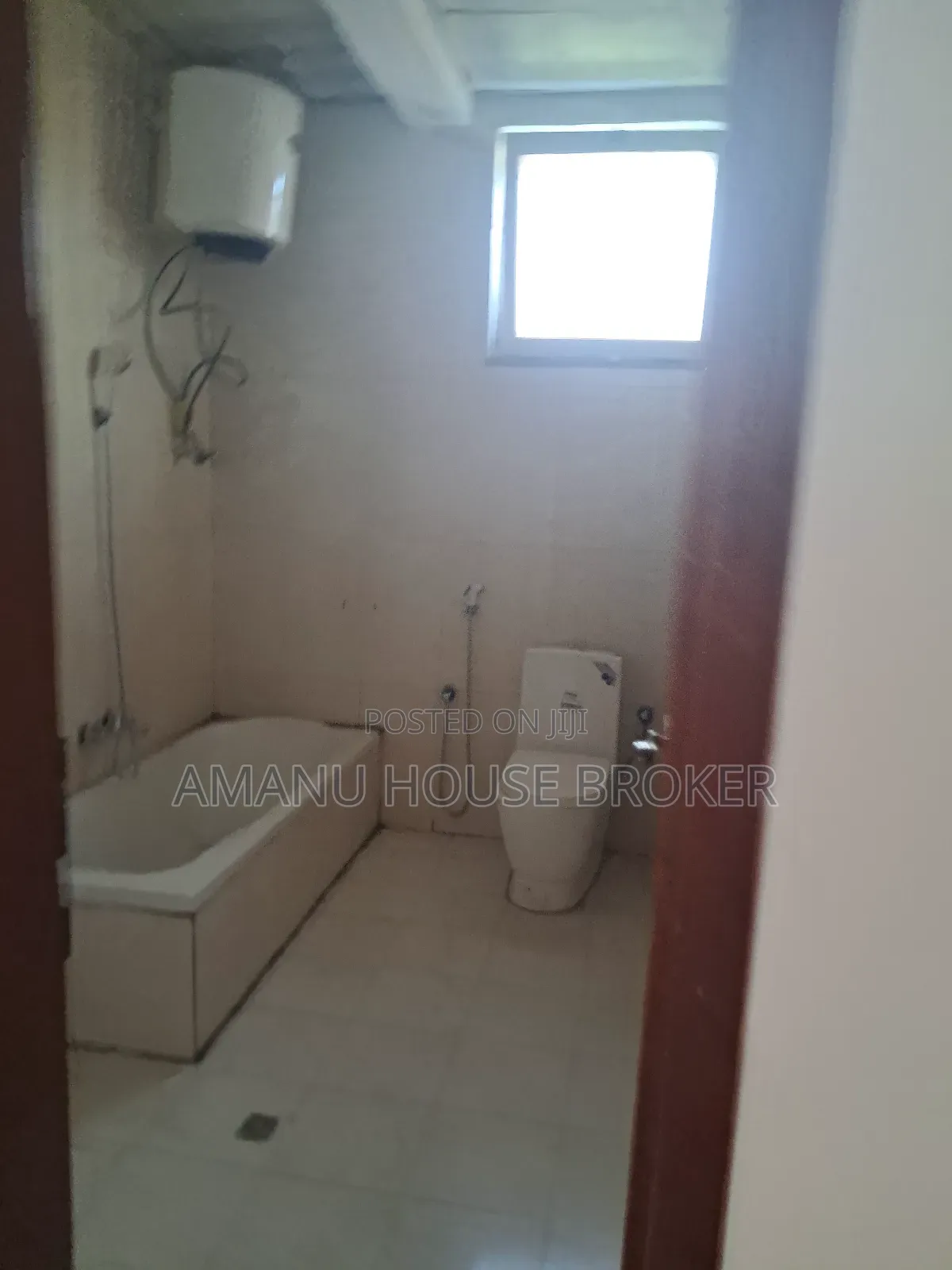 8bdrm House in For The Embassy, Yeka for rent