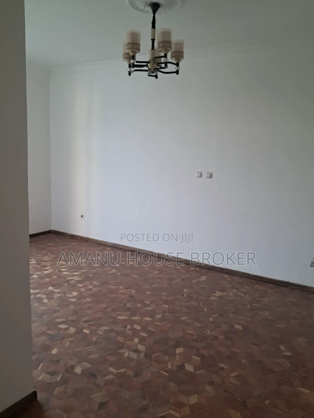 8bdrm House in For The Embassy, Yeka for rent