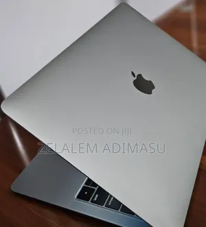New Laptop Apple MacBook Air 2019 8GB Intel Core I5 SSD 128GB