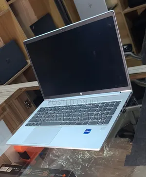 New Laptop HP ProBook 650 G7 16GB Intel Core I7 SSD 512GB