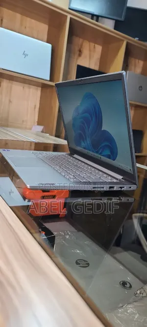 New Laptop HP ProBook 650 G7 16GB Intel Core I7 SSD 512GB