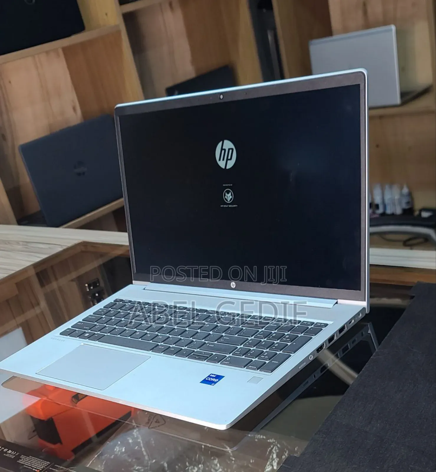 New Laptop HP ProBook 650 G7 16GB Intel Core I7 SSD 512GB