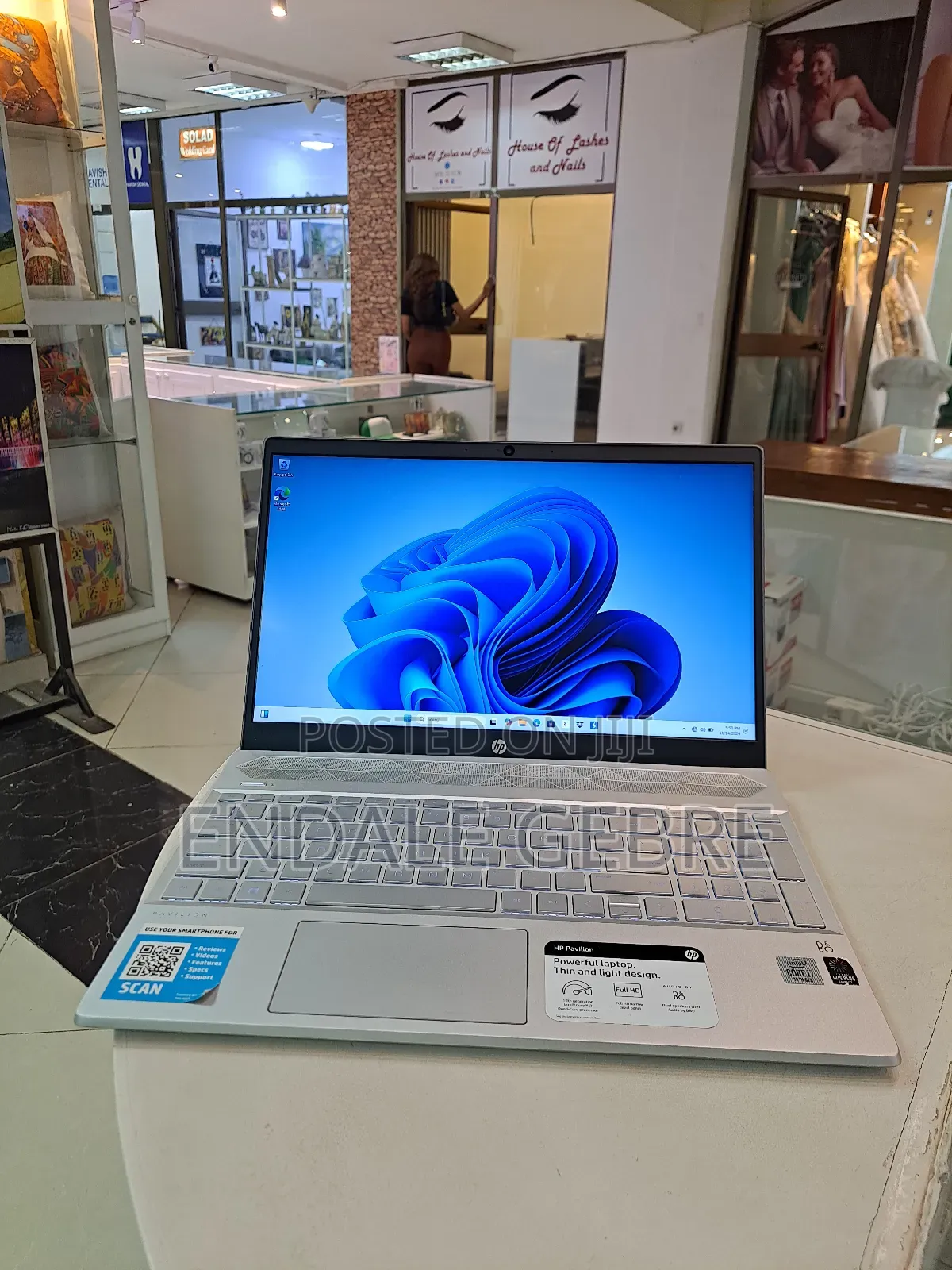 New Laptop HP Pavilion 15 16GB Intel Core I7 SSD 512GB