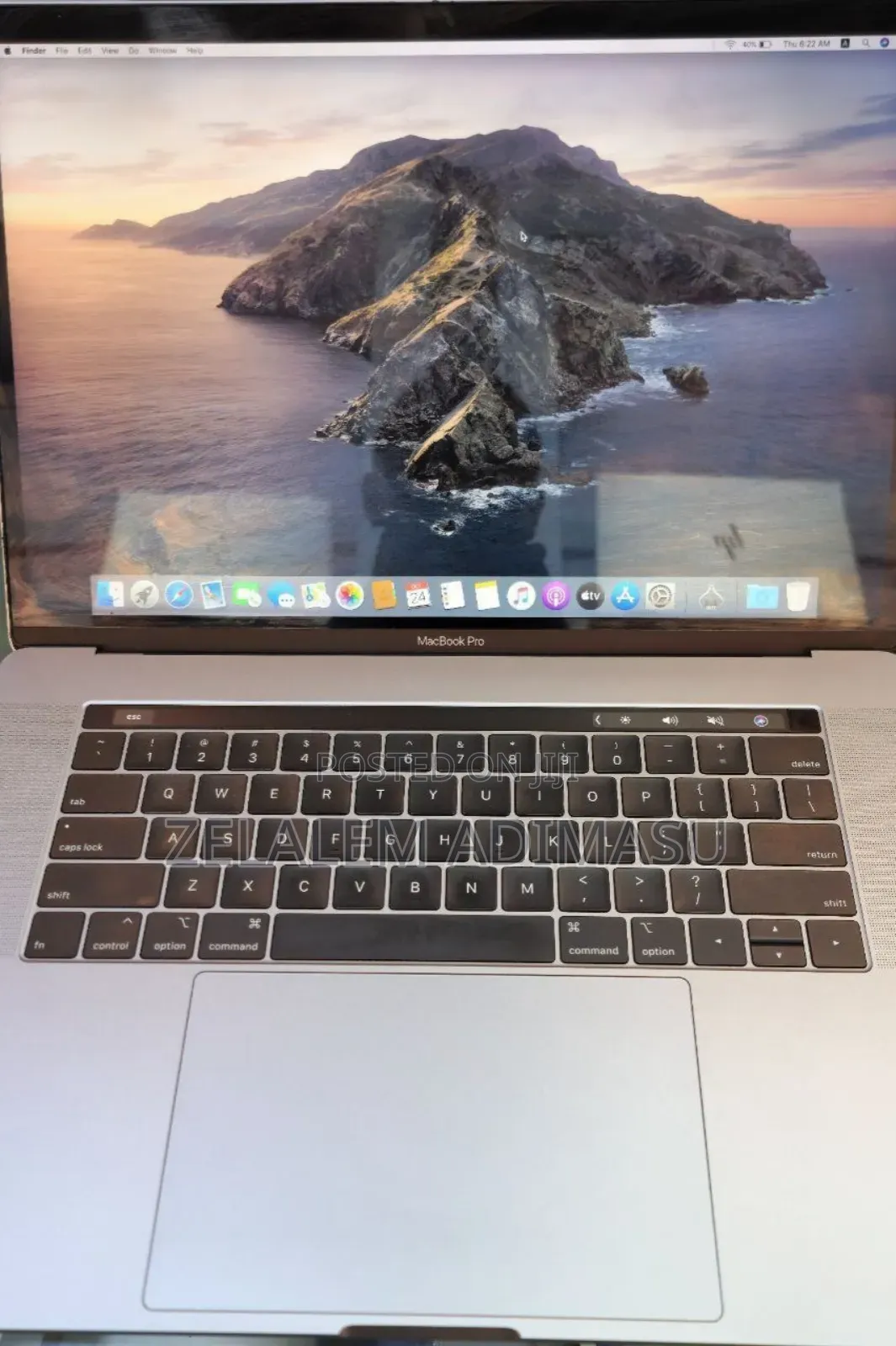 New Laptop Apple MacBook Pro 2018 16GB Intel Core I7 SSD 512GB