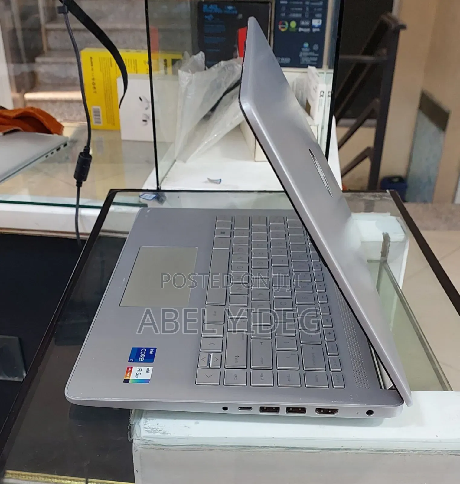 New Laptop HP Stream Notebook 16GB Intel Core I7 SSD 1T