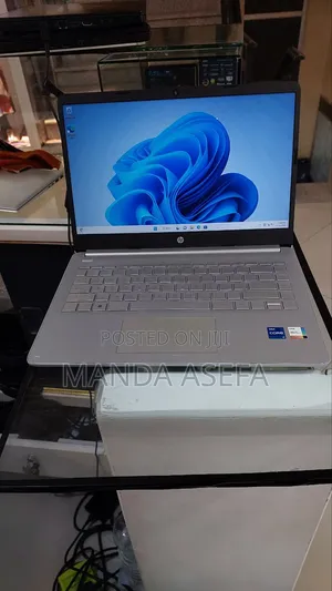 New Laptop HP Stream Notebook 16GB Intel Core I7 SSD 1T