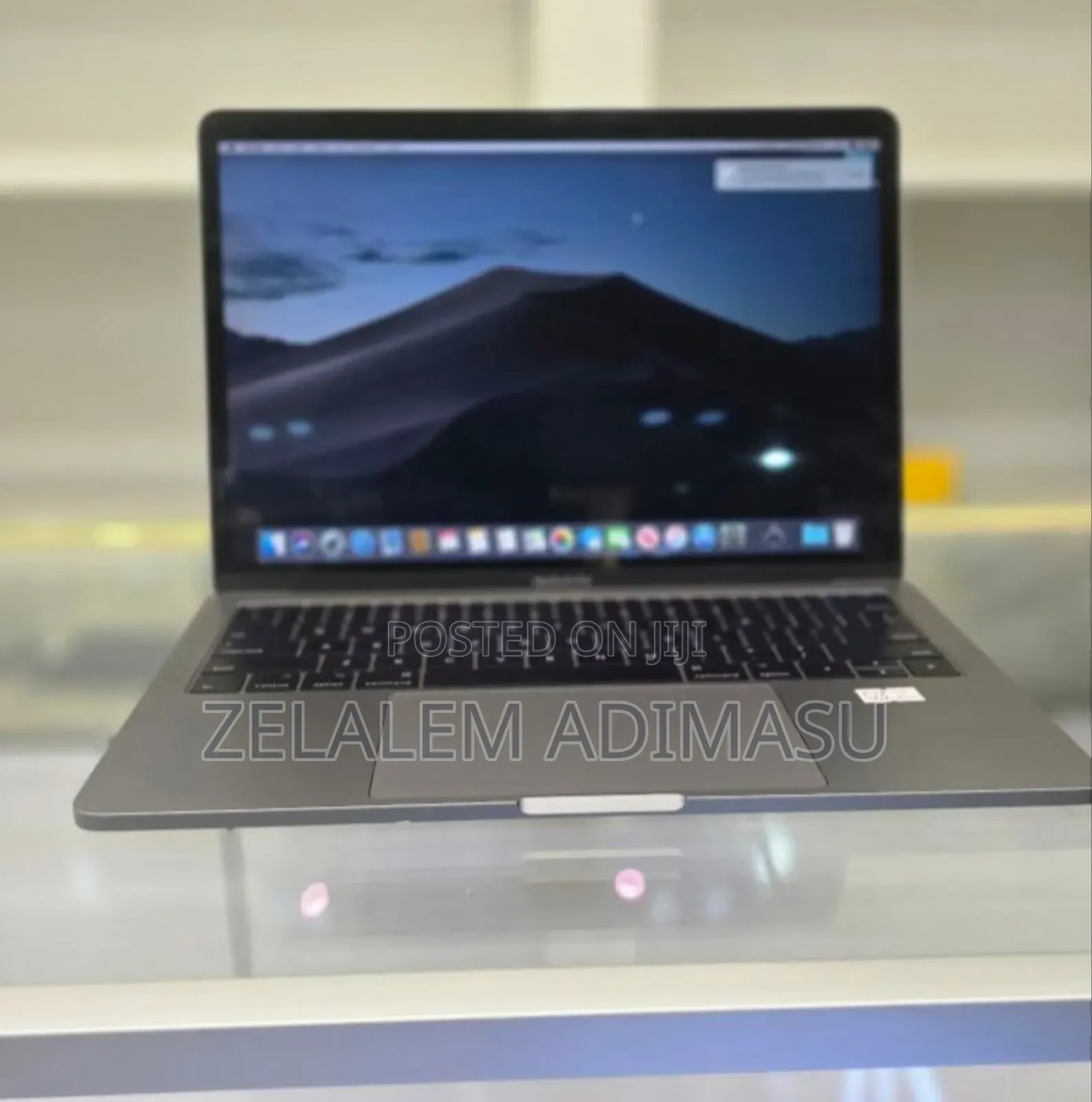 New Laptop Apple MacBook Air 2017 8GB Intel Core I5 SSD 128GB