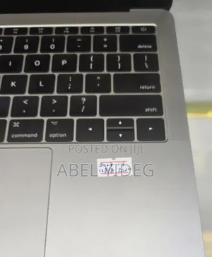 New Laptop Apple MacBook Air 2017 8GB Intel Core I5 SSD 128GB