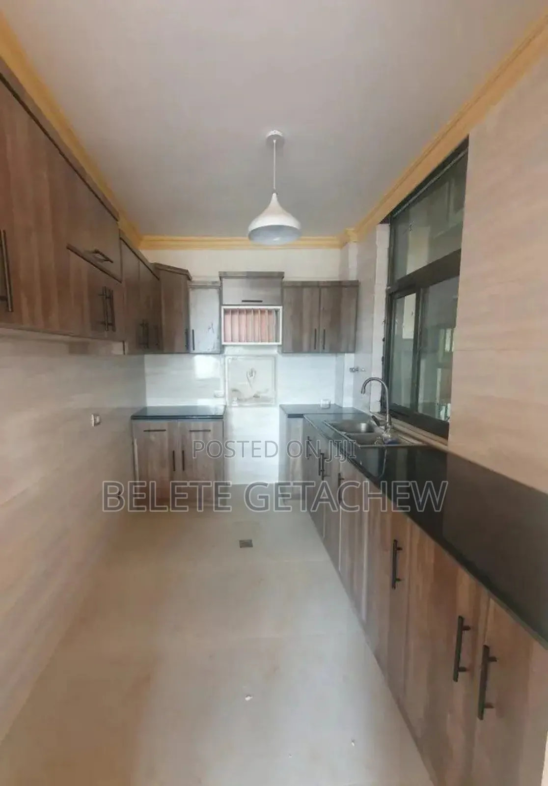 3bdrm Apartment in Semit 72, Luxury, Bole for sale