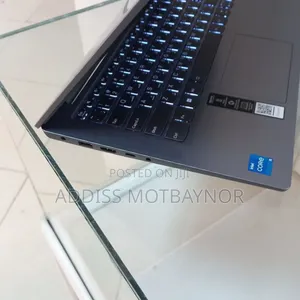 New Laptop Lenovo Ideapad 3 16GB Intel Core I7 SSD 512GB