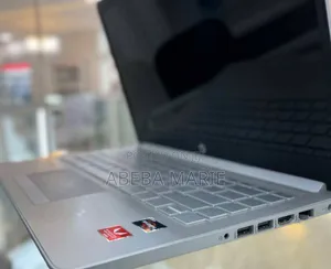 New Laptop HP Stream Notebook 8GB AMD Ryzen 5 SSD 512GB