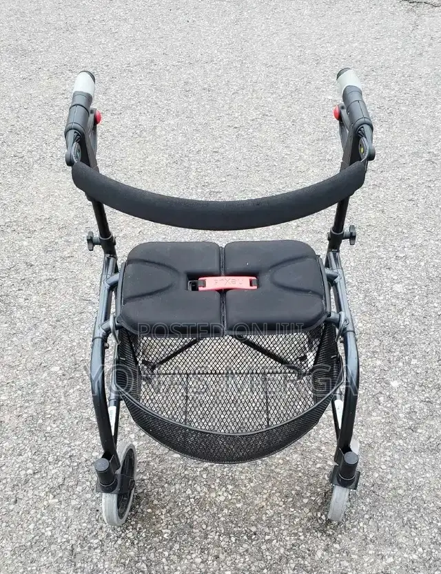 Walker ወከር ከመቀመጫ Walker፦4legged Owalkerooowalkerooowaker