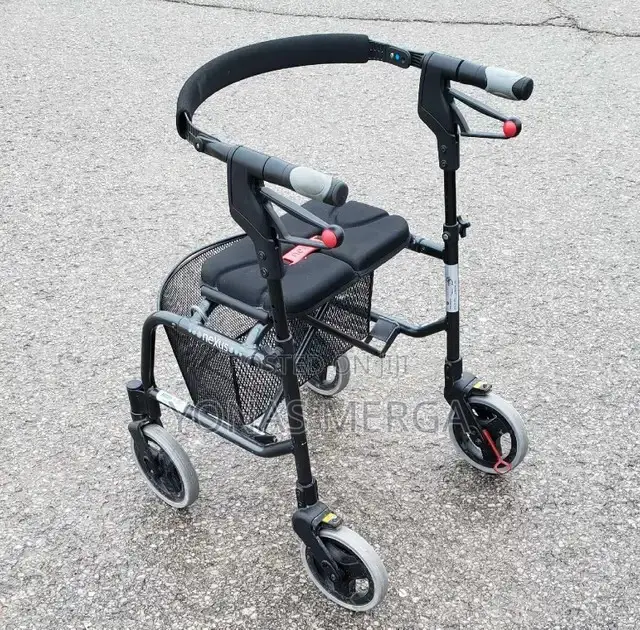 Walker ወከር ከመቀመጫ Walker፦4legged Owalkerooowalkerooowaker