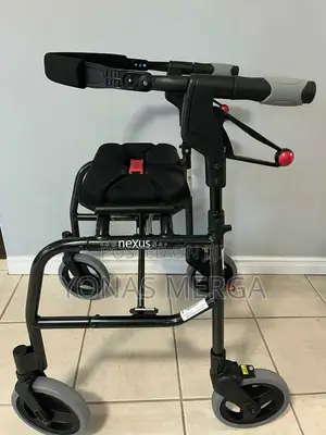 Walker With Comfortable Chairወከርbale4legged Walker፤ኢሮፕ Waker