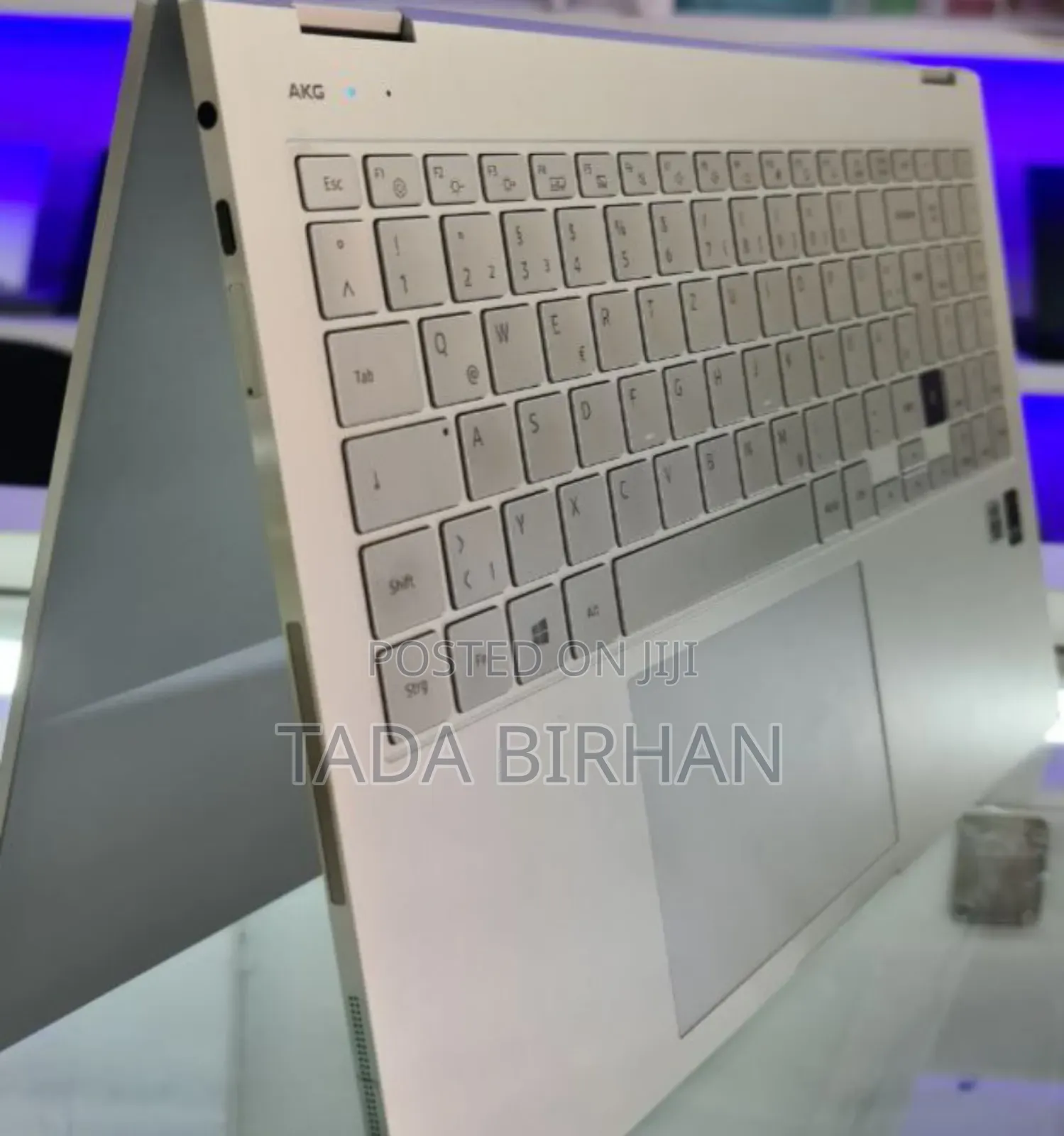 New Laptop Samsung Galaxy Book 2 8GB Intel Core I7 SSD 512GB