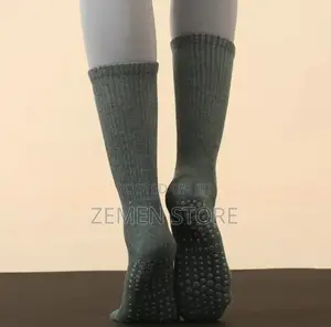 Sweat Absorbing Non Slip Yoga Socks