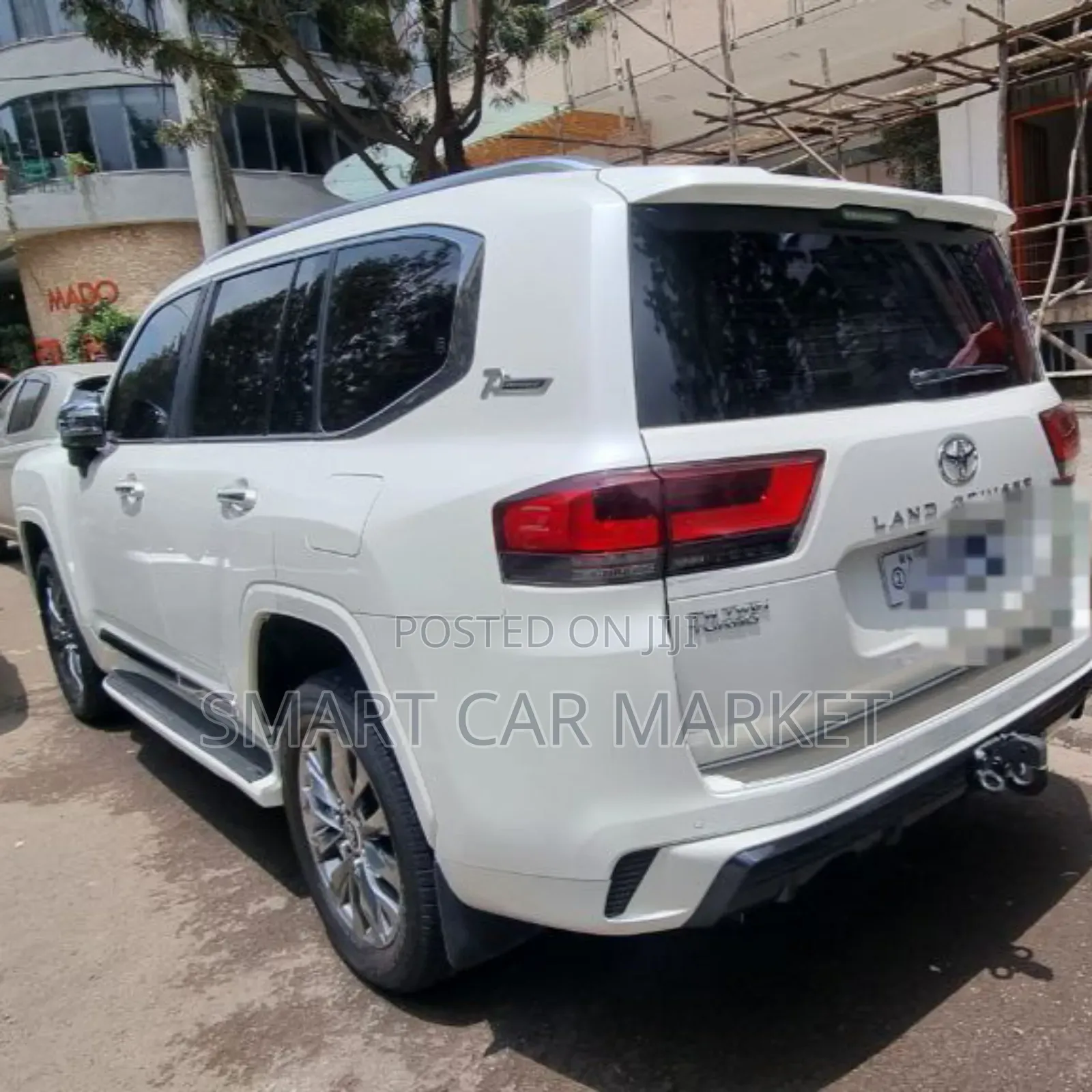 Toyota Land Cruiser 2023 White