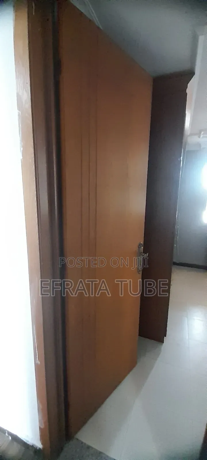 3bdrm Condo in Project 12, Akaky Kaliti for sale
