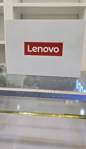 New Laptop Lenovo 16GB AMD Ryzen 7 SSD 512GB