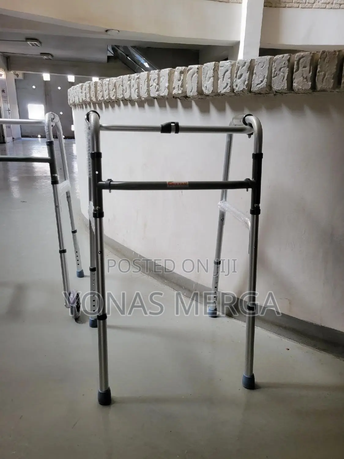 Lightweight Walker Without Wheels✓Safe,Non-Slip✓Easy to Fold