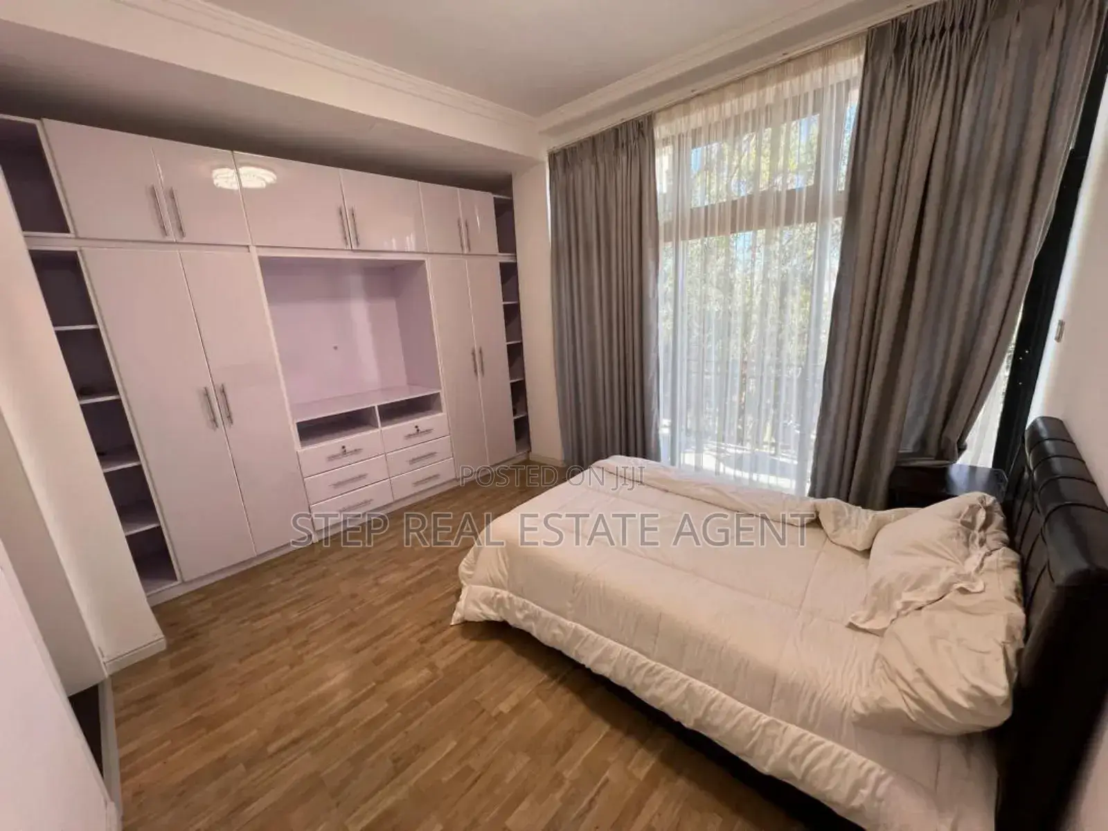 Furnished 6bdrm House in Bole for rent