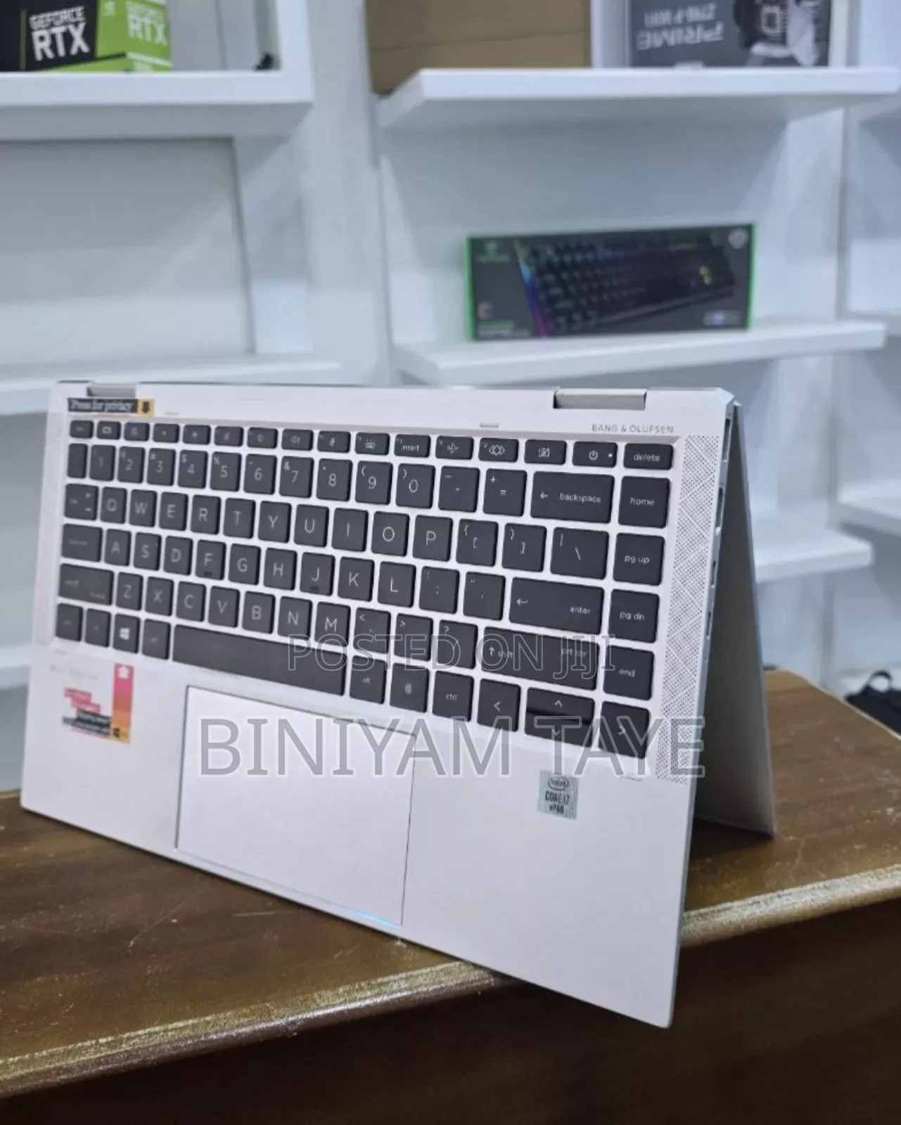 New Laptop HP EliteBook X360 1040 G7 16GB Intel Core I7 SSD 512GB