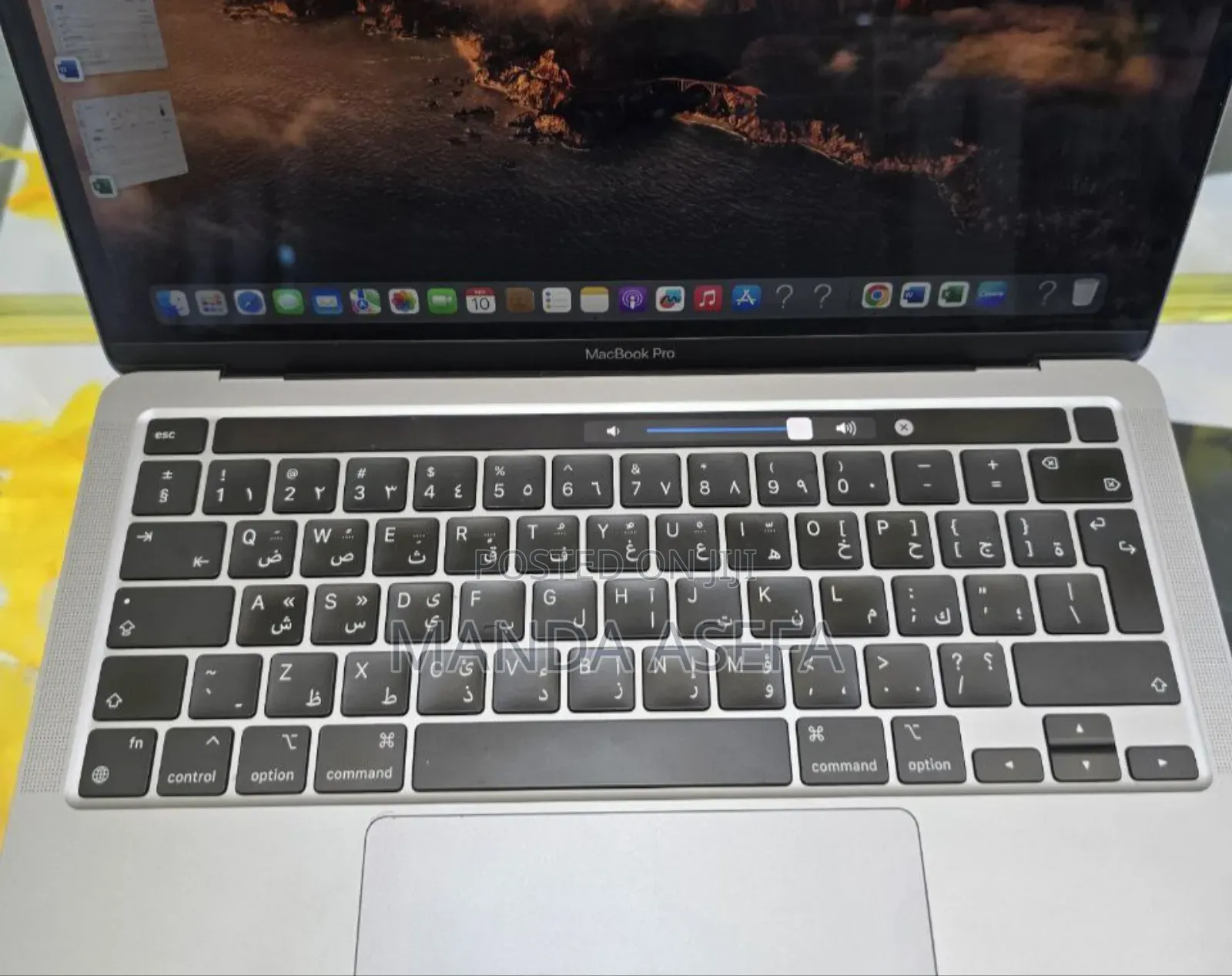 New Laptop Apple MacBook Pro M1 8GB Apple M1 SSD 256GB