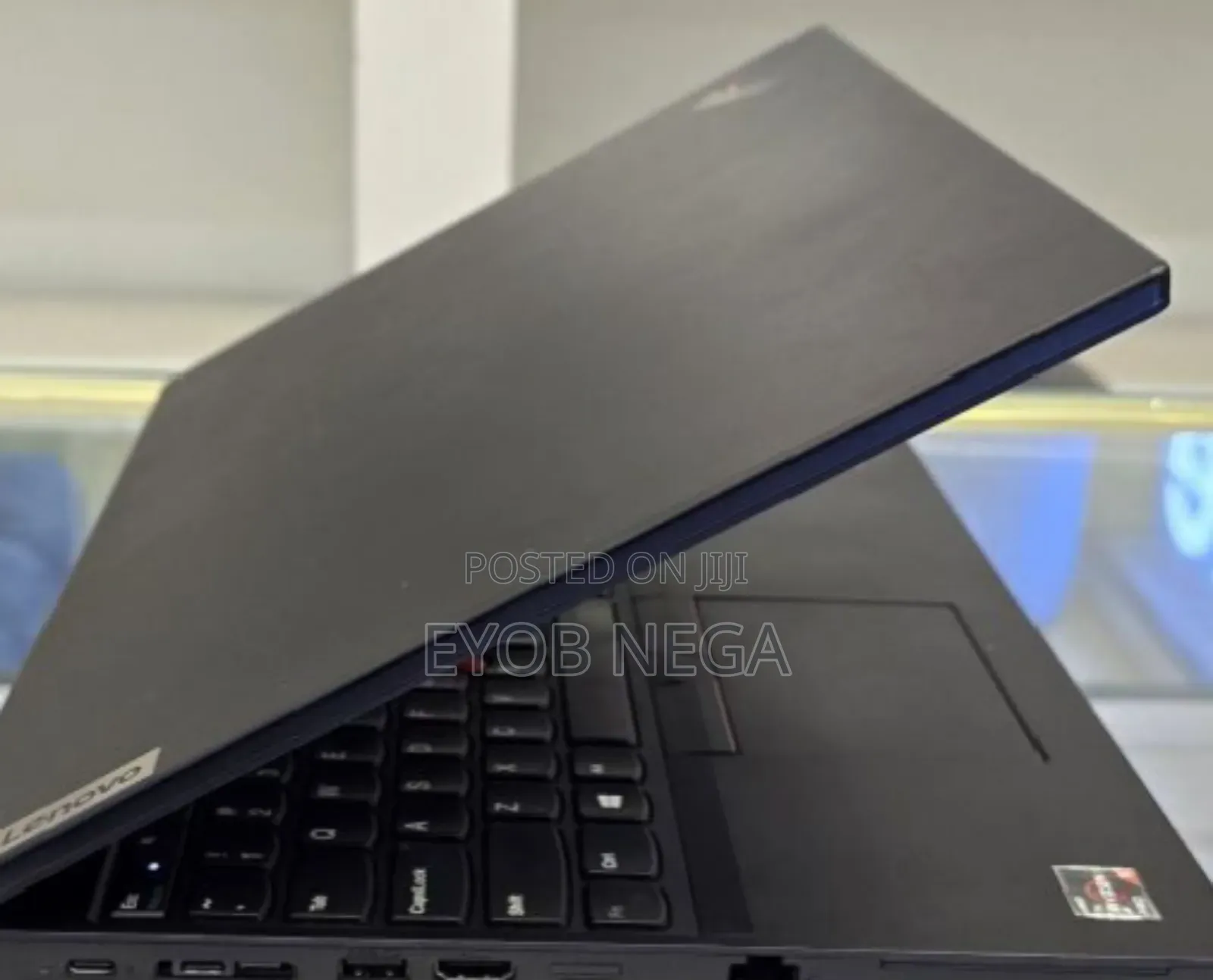 New Laptop Lenovo ThinkPad Yoga 8GB AMD Ryzen 5 SSD 256GB