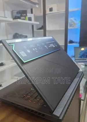 New Laptop Asus ROG Zephyrus G16 16GB Intel Core I7 SSD 1T