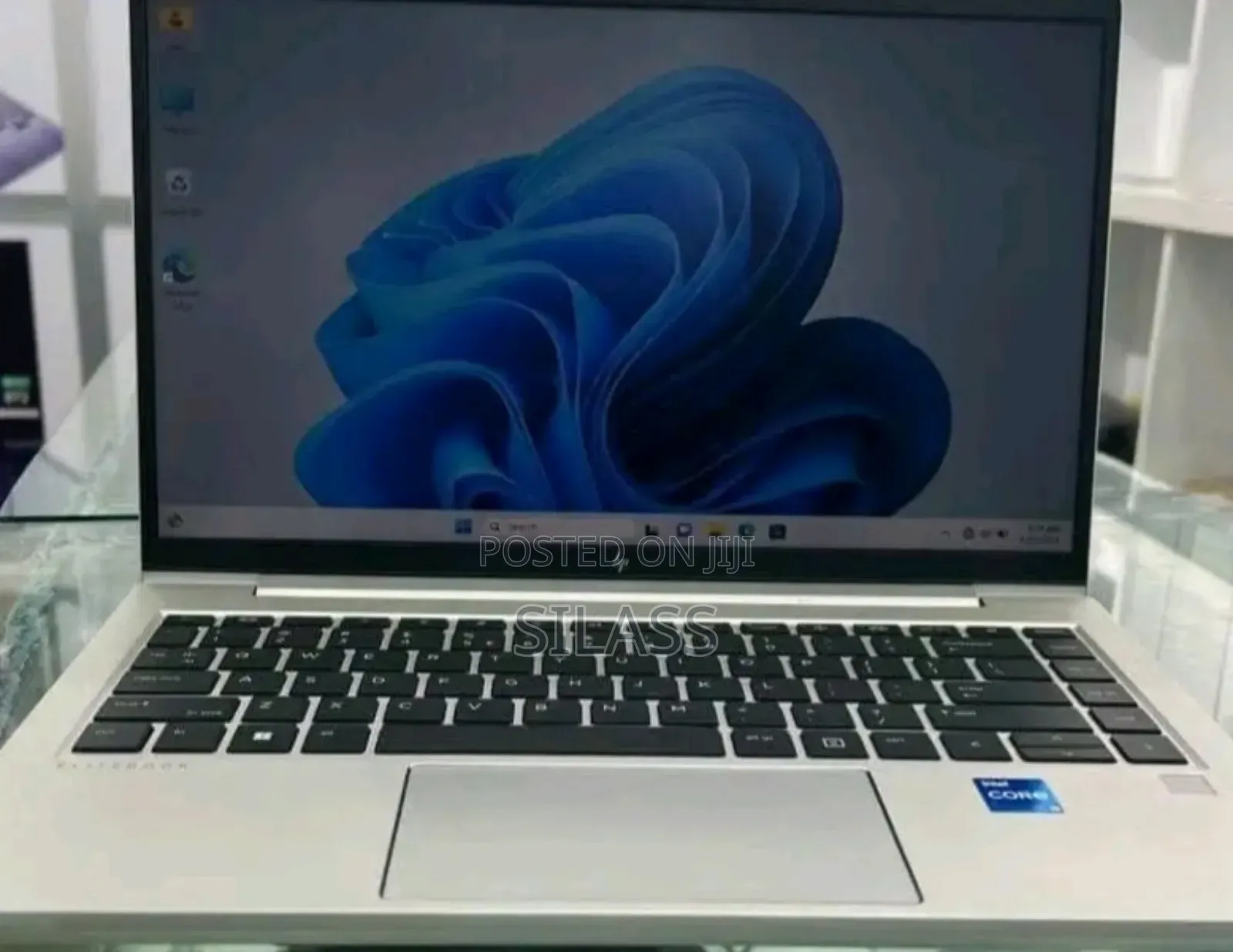 New Laptop HP EliteBook 840 G8 16GB Intel Core I7 SSD 1T